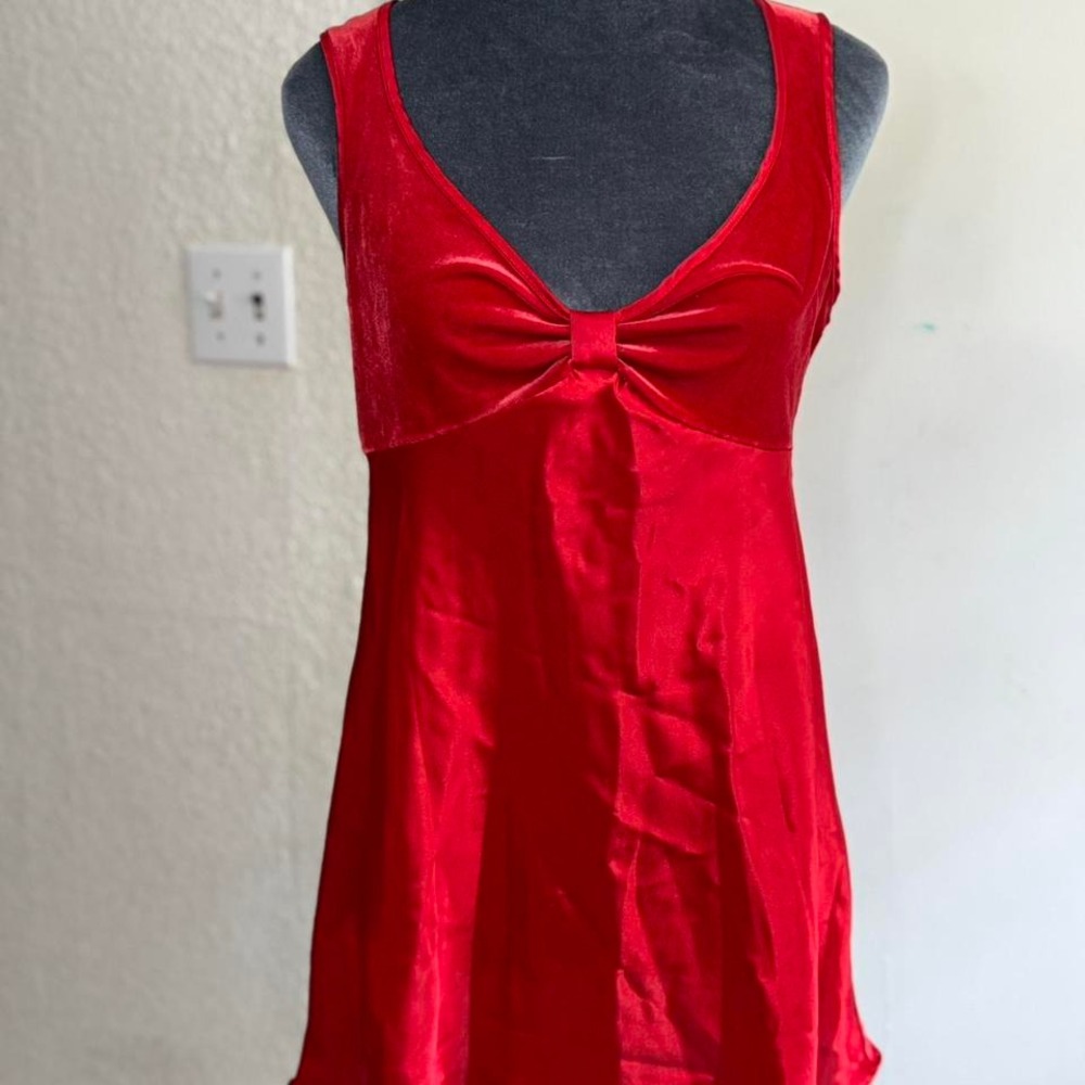 Red vintage y2k vibe expressions satin/velour blouse